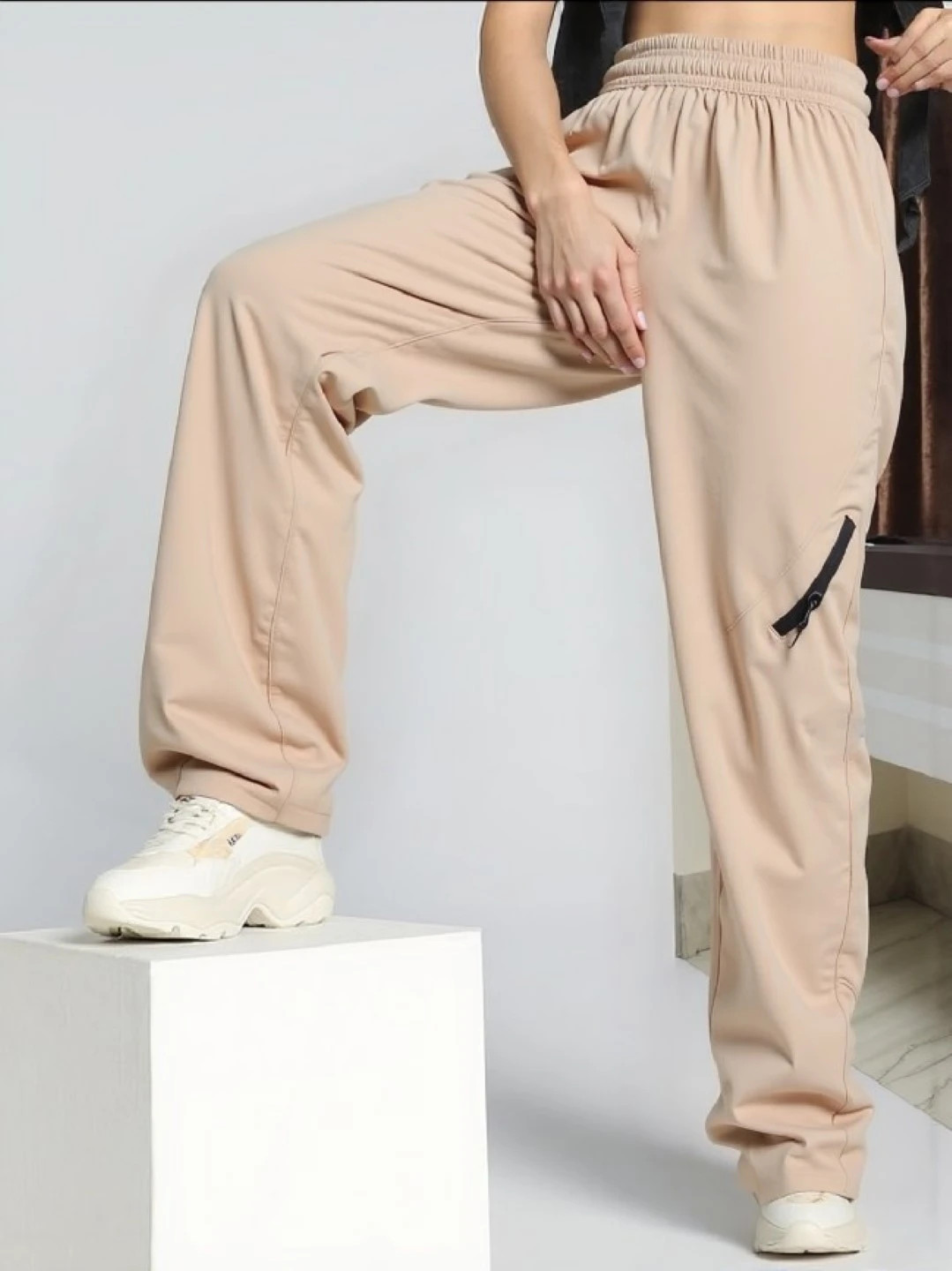 cream track pant for women's(3404)