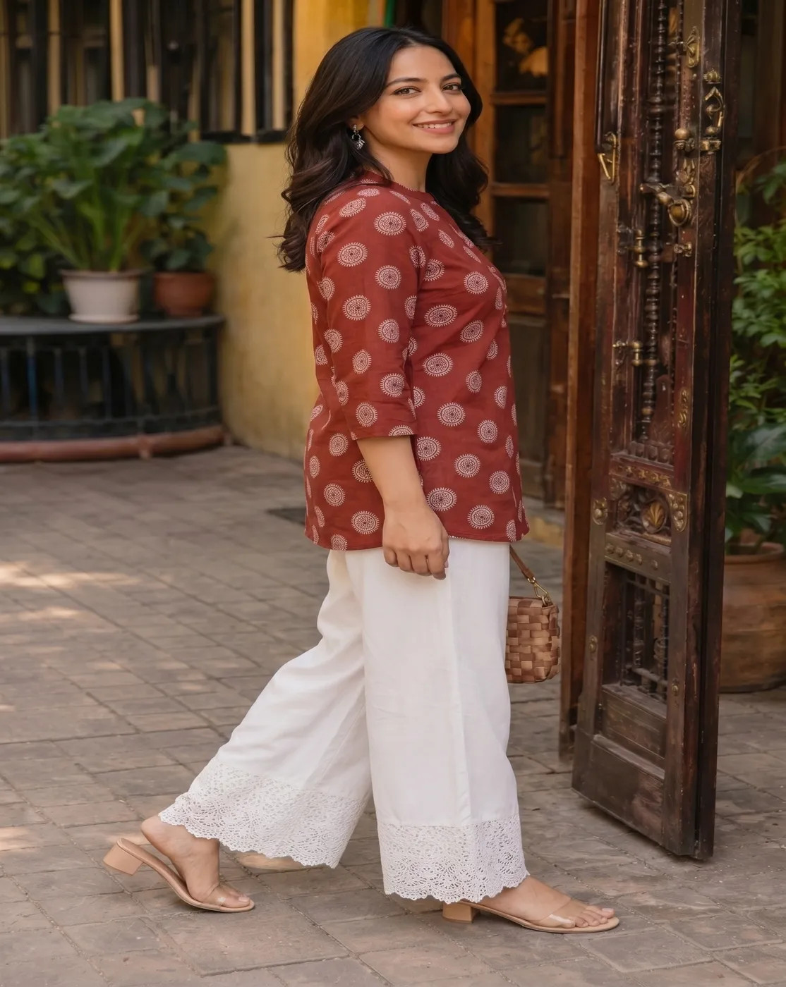 red white collor printed kurti top