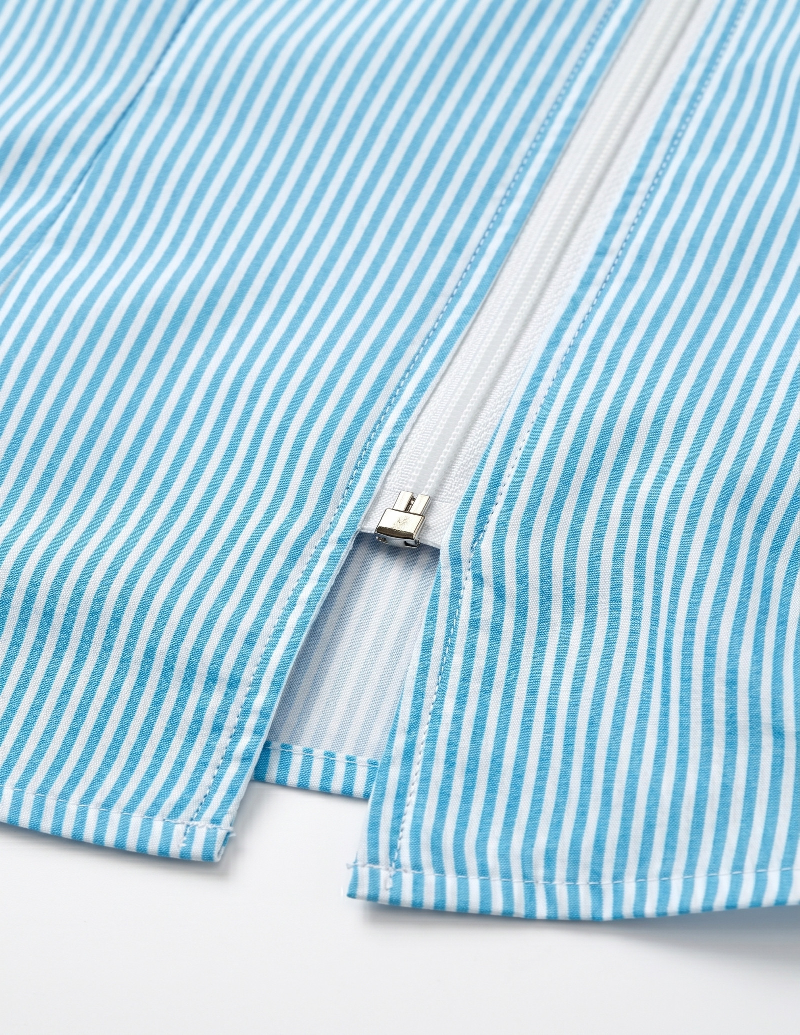 women stripe zipper shirt (blue)