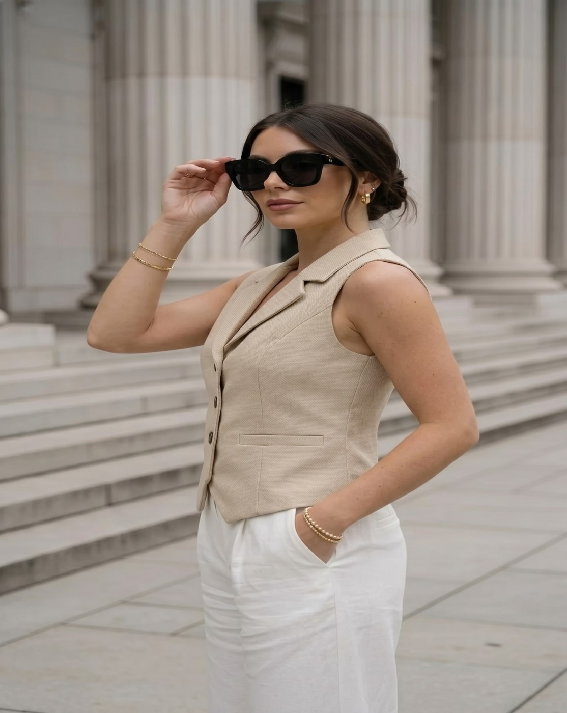 beige waistcoat(3507)