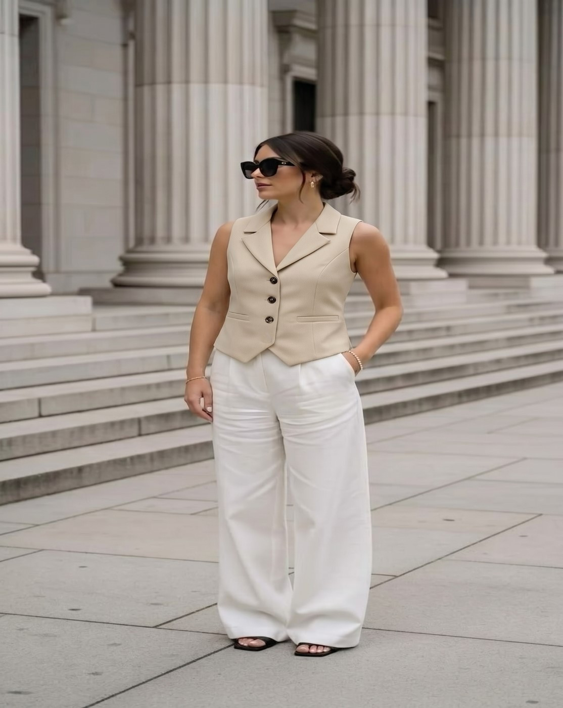 beige waistcoat(3507)