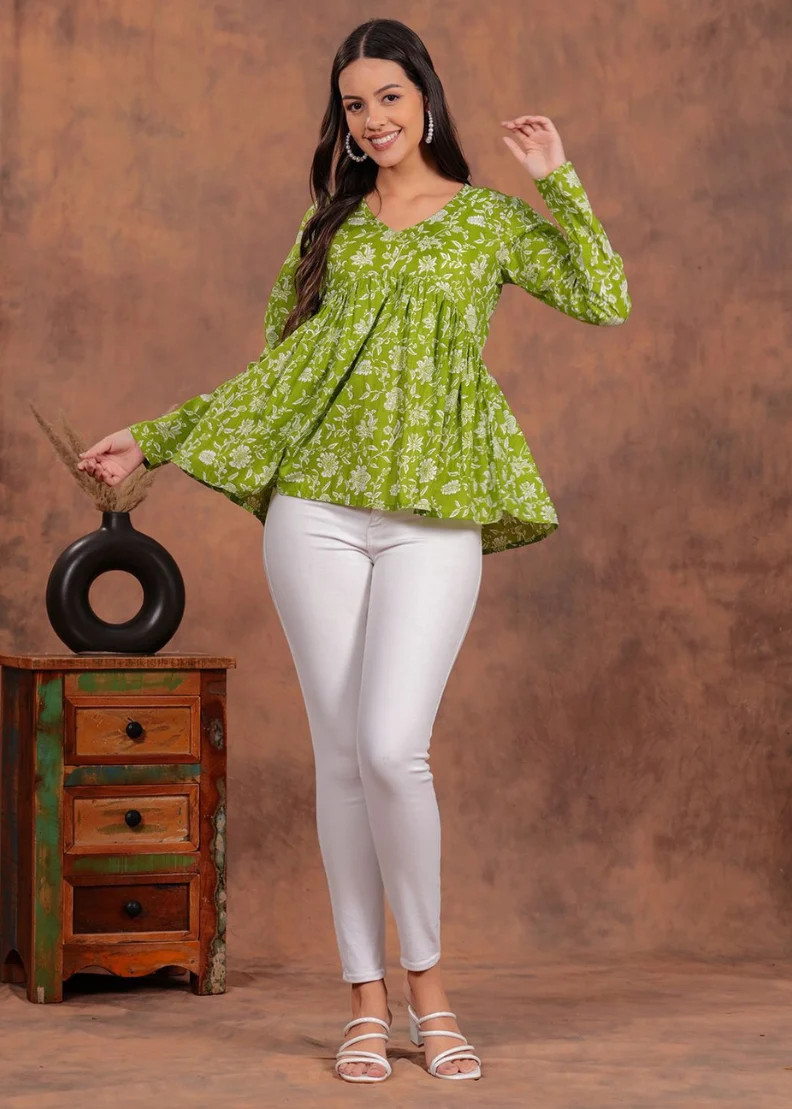 women-olive-green-floral-printed-peplum-top