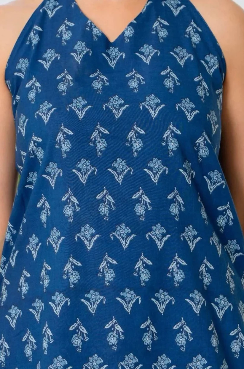 women blue printed halter top