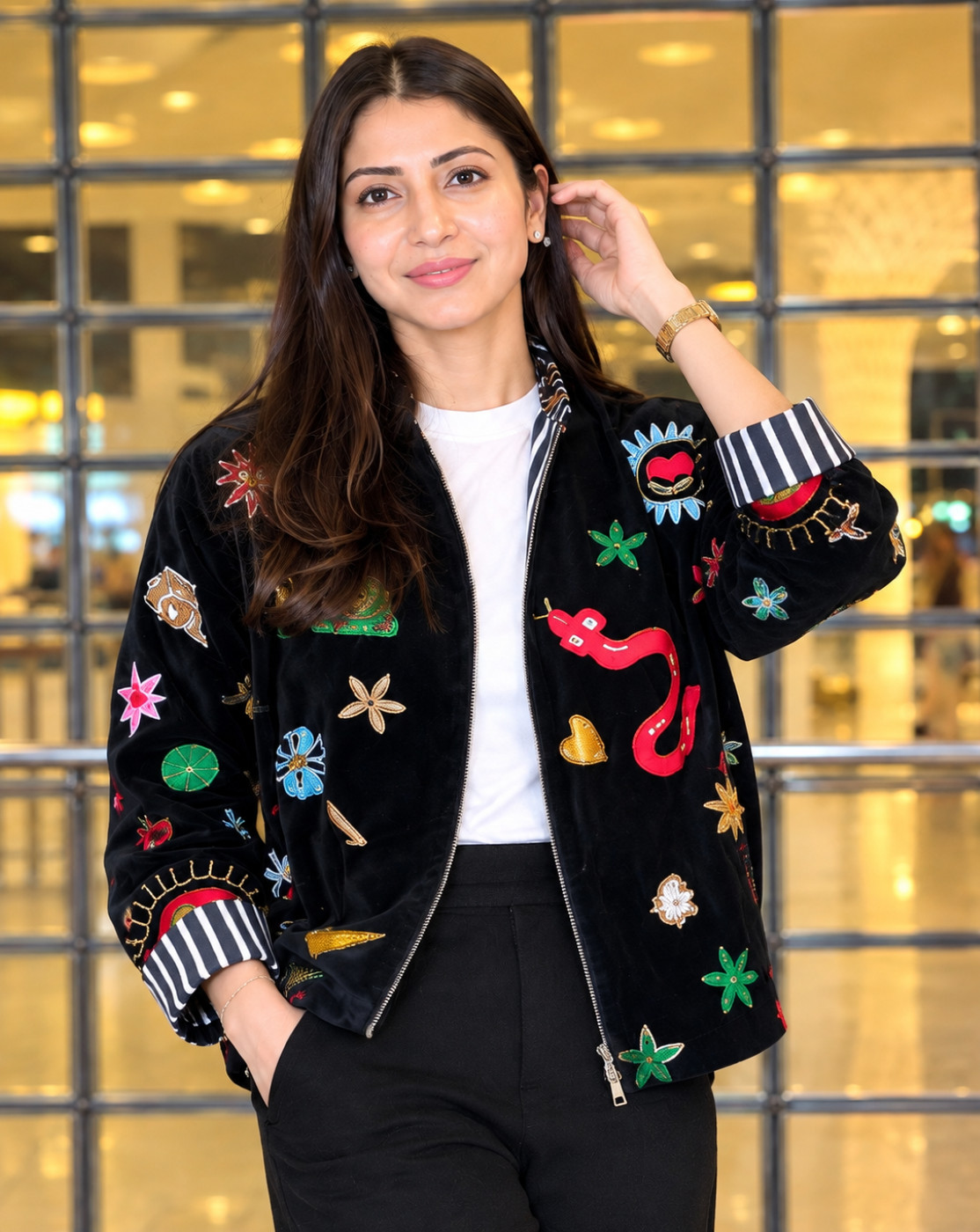 Anushka sharma embroidered velvet jacket (black multicolor)