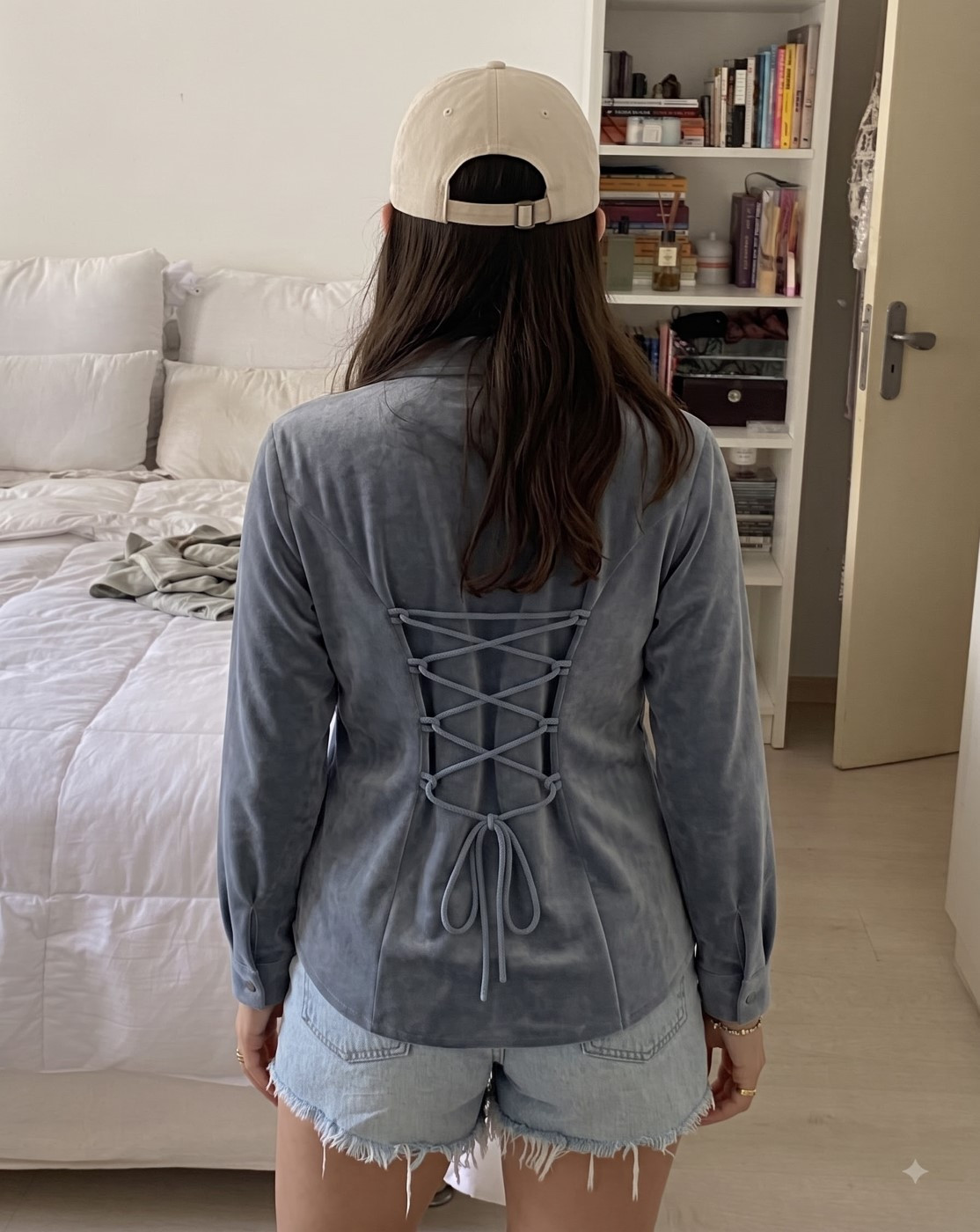 women velvet shirt (grey)