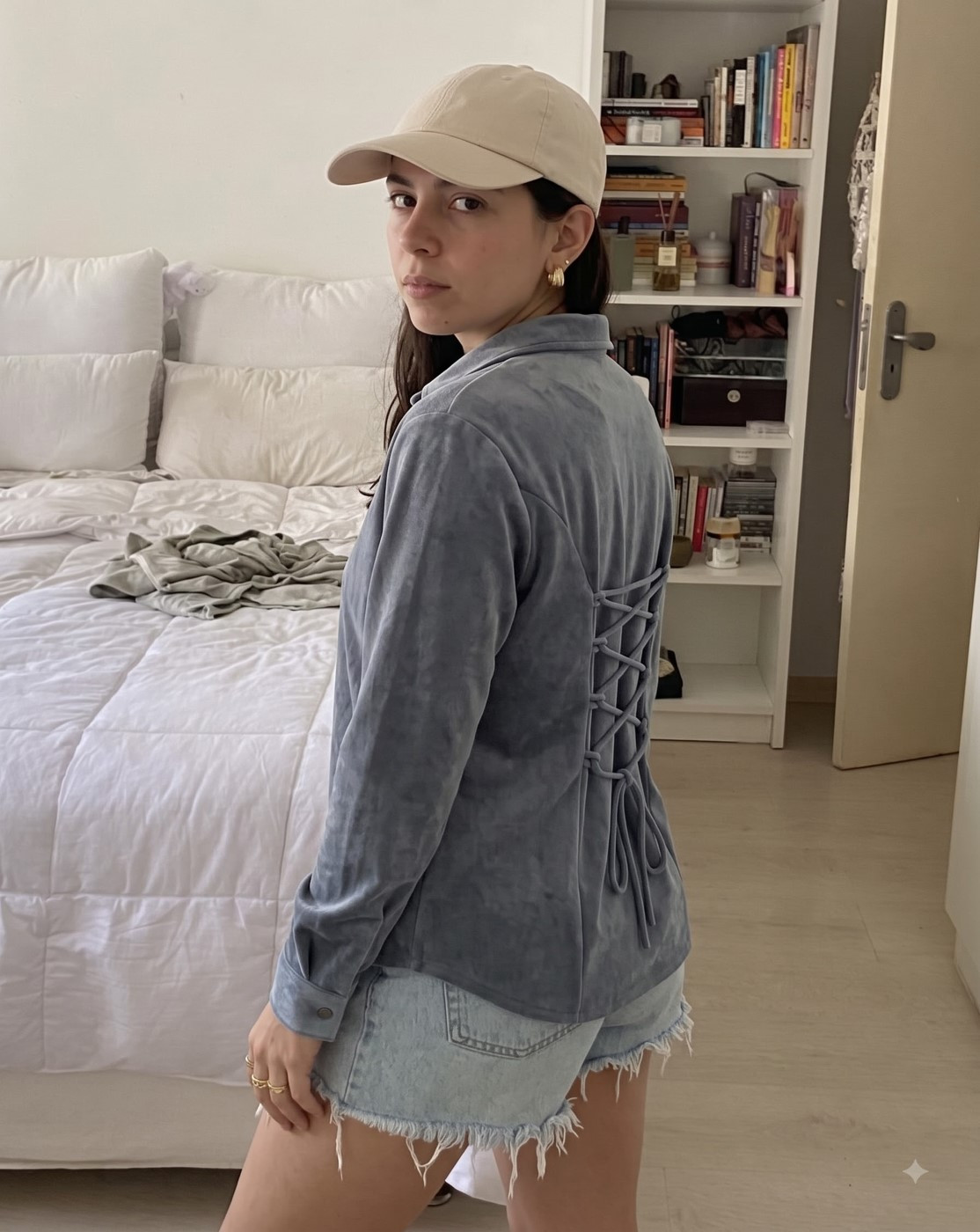 women velvet shirt (grey)